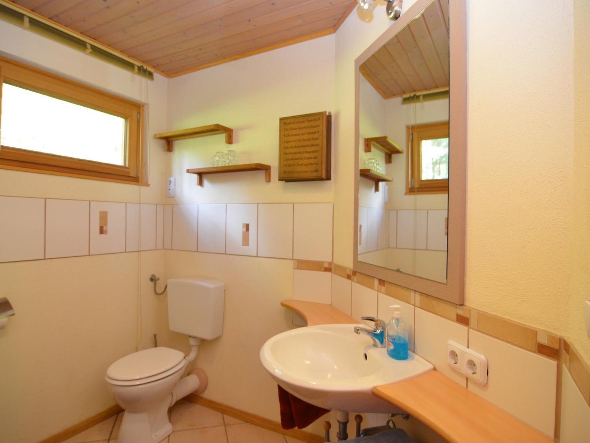 Cosy Apartment With Covered Porch Finsterbergen Esterno foto